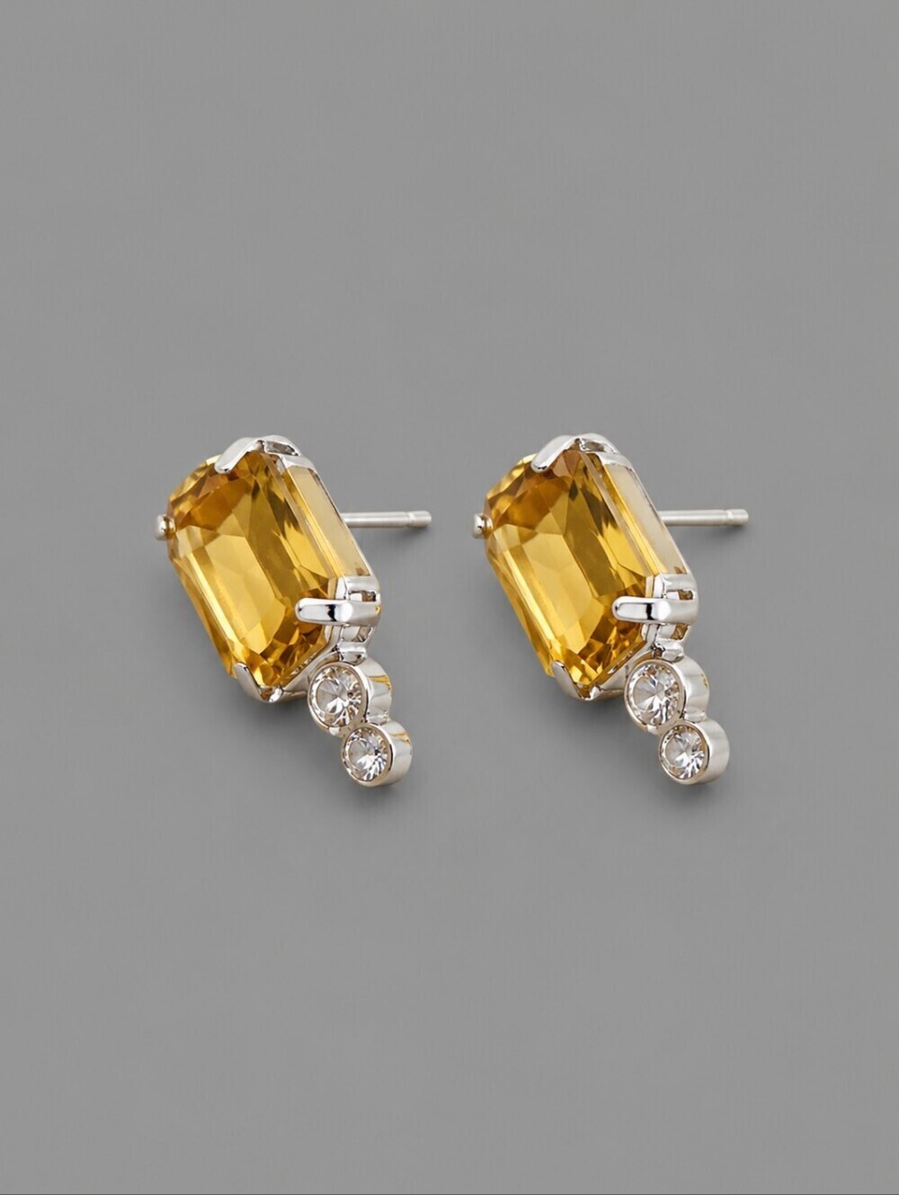5/$25 Citrine Glass Gem Old Hollywood Post Earrings